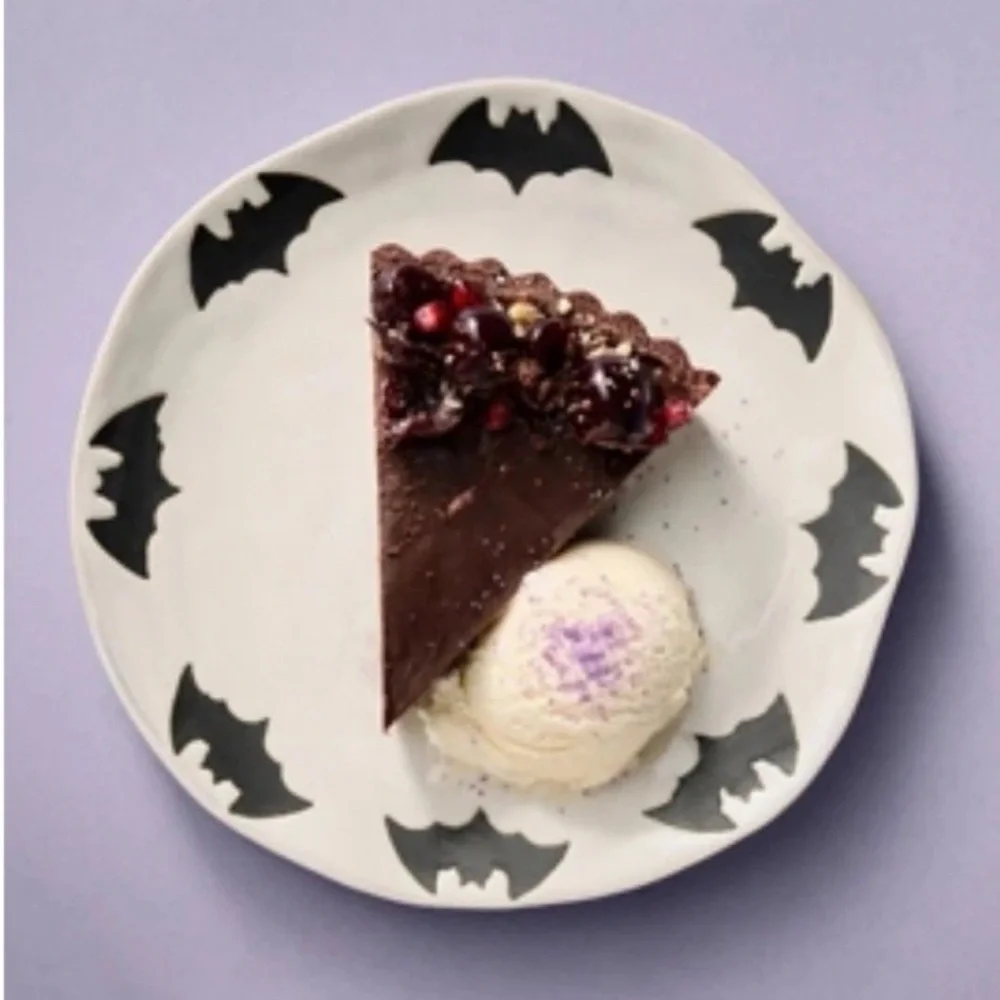 NWT Anthropologie Vida Icon Stoneware Dessert Plate White/Black Bat - Picture 1 of 2